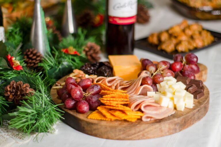 Christmas Charcuterie Board Ideas (Wreath, Tree and Shopping List)