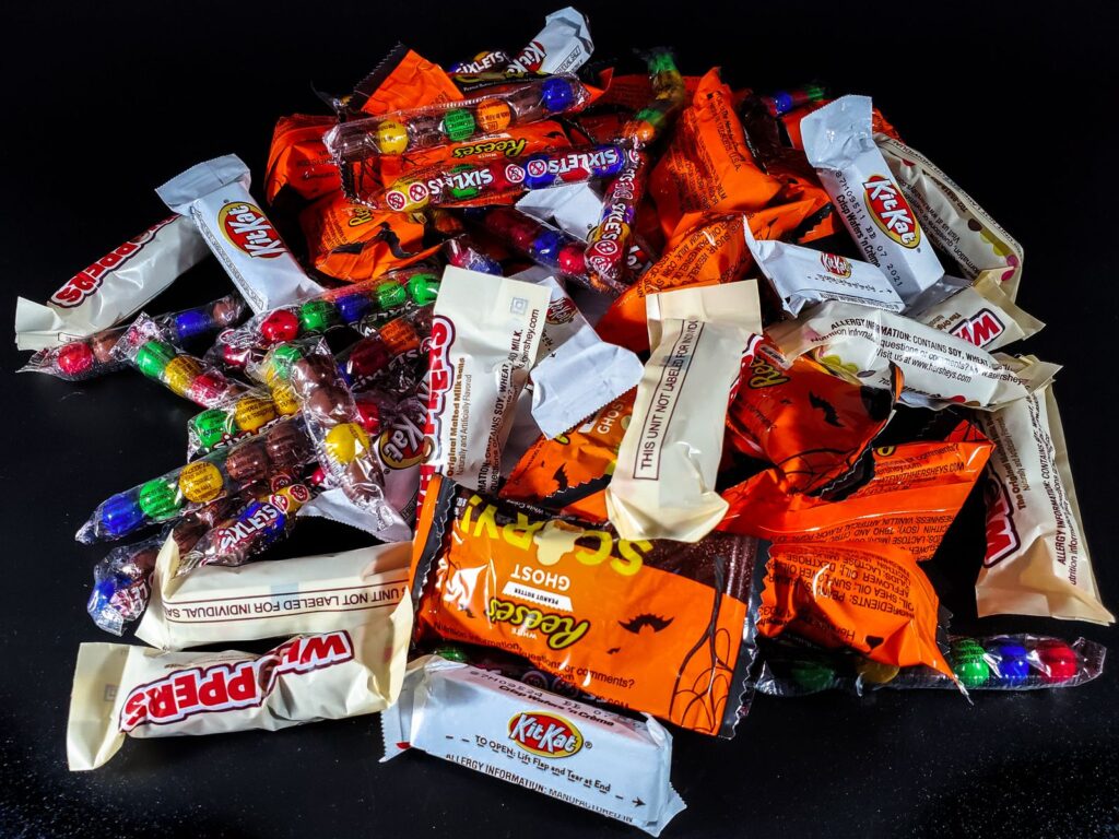 Bowl of assorted Halloween candy to pair with wine